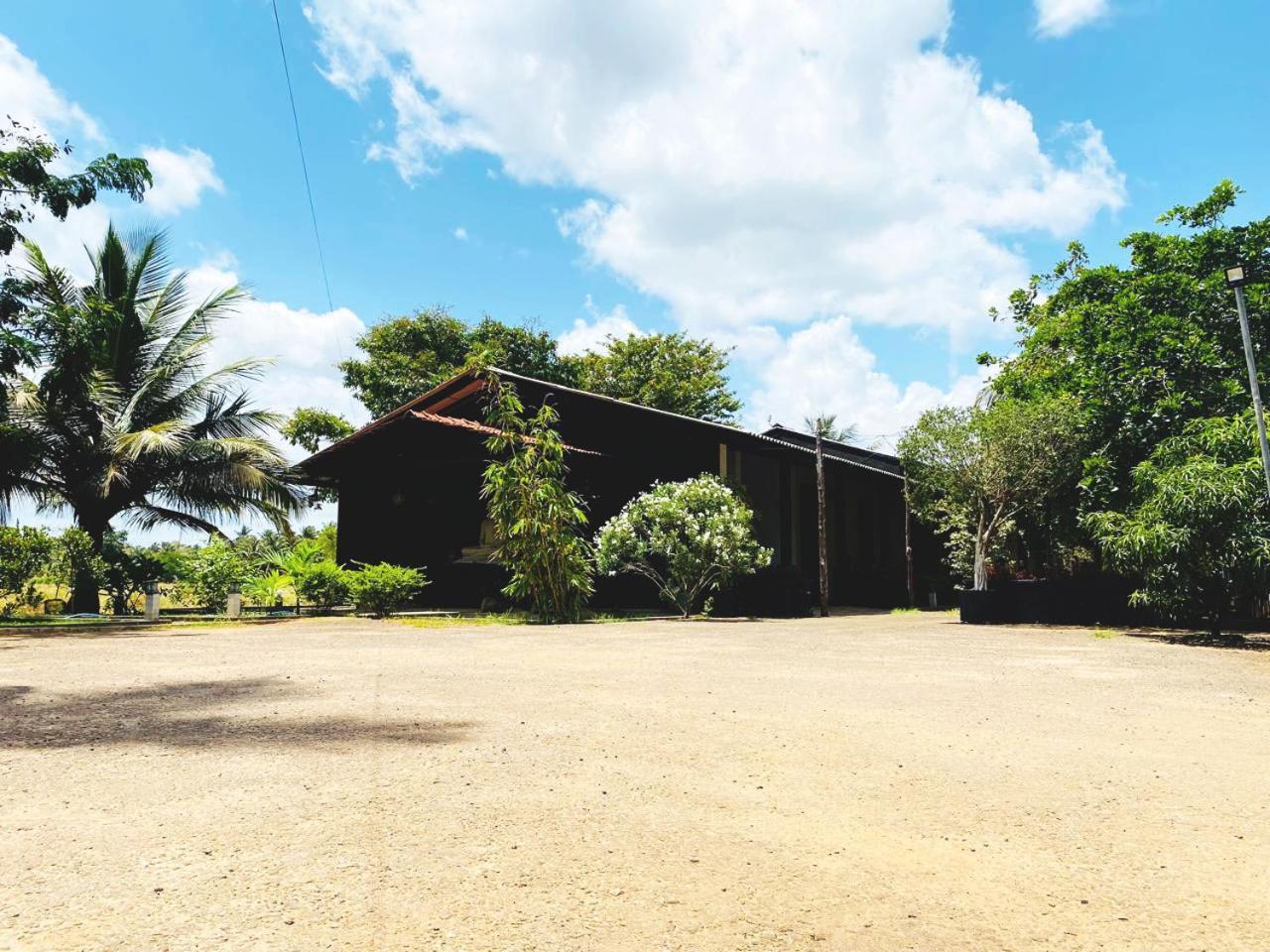 Athyantha Resort Anuradhapura Ngoại thất bức ảnh