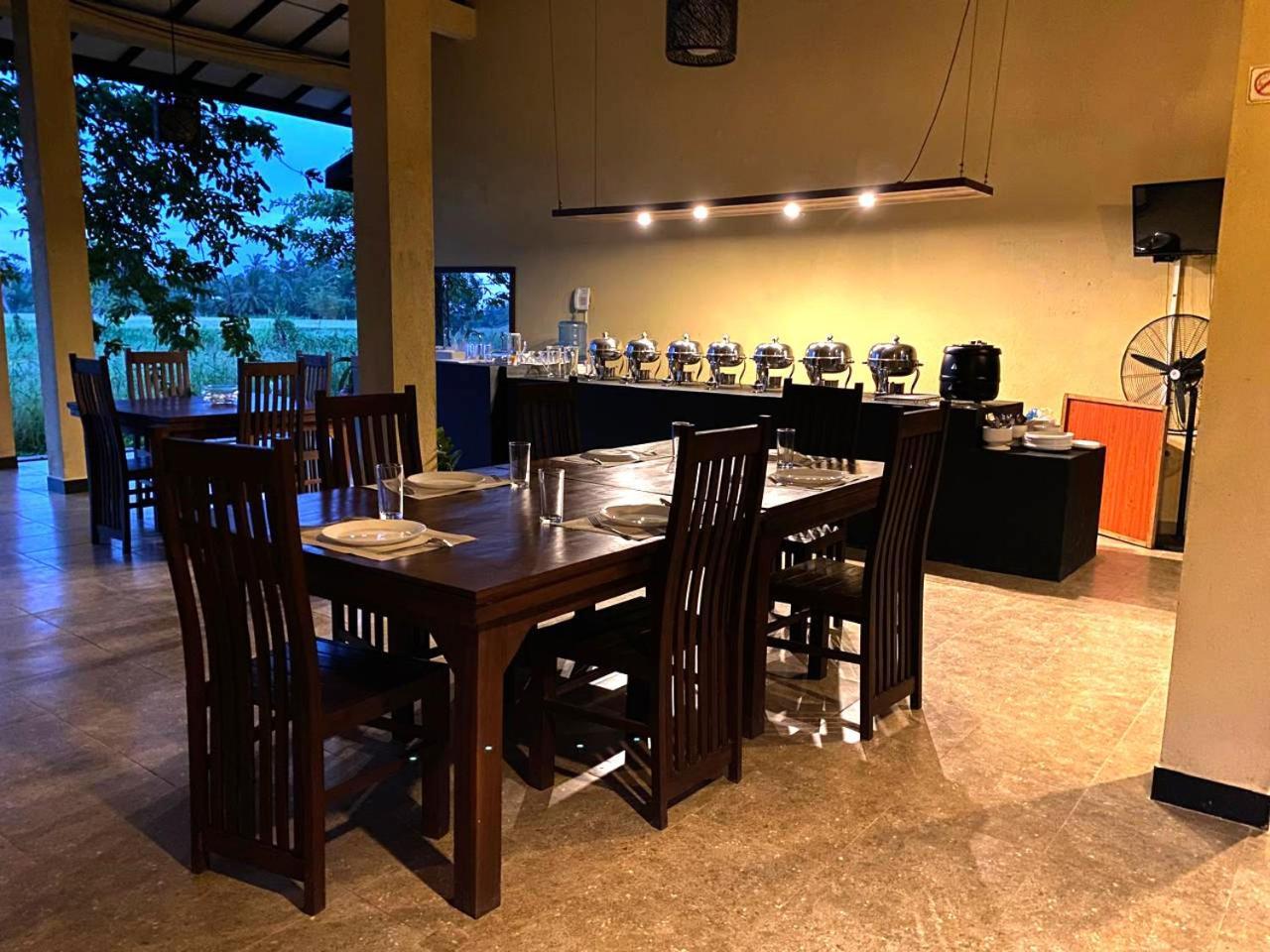 Athyantha Resort Anuradhapura Ngoại thất bức ảnh