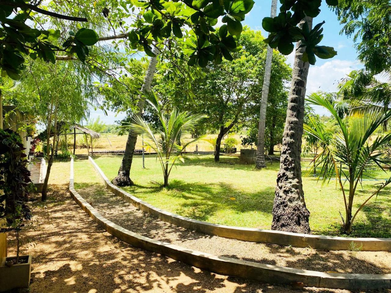 Athyantha Resort Anuradhapura Ngoại thất bức ảnh