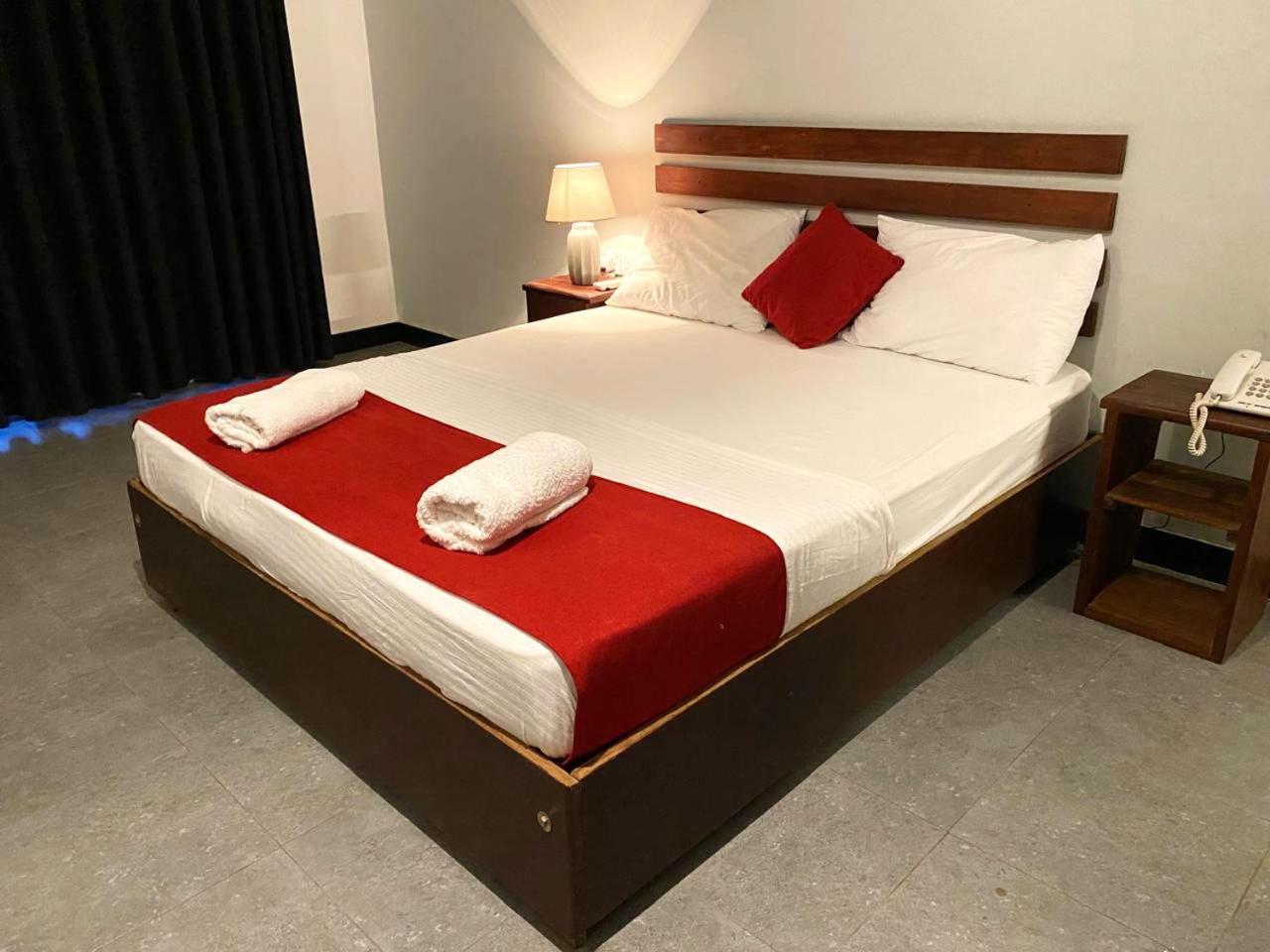 Athyantha Resort Anuradhapura Ngoại thất bức ảnh